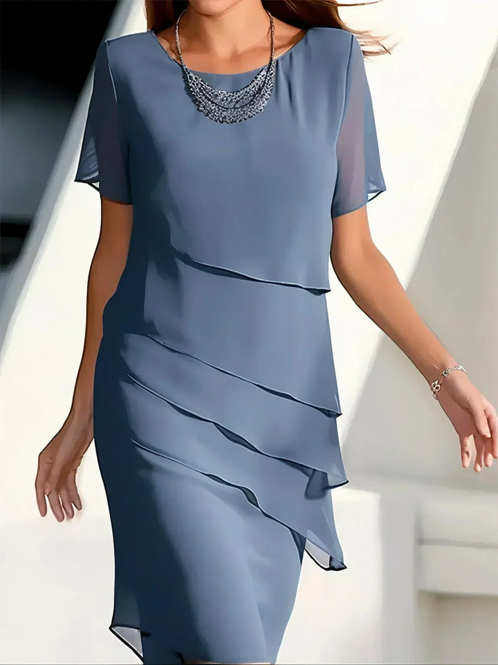Alexandra | Elegant Flowy Kortärmad Klänning