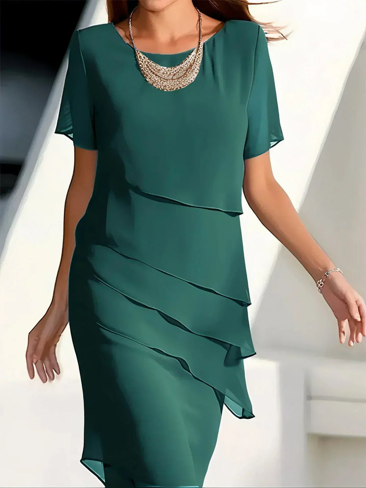 Alexandra | Elegant Flowy Kortärmad Klänning
