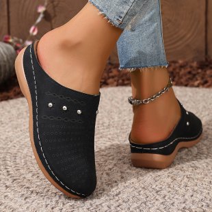 Dam Clogs med Stjärndetaljer och Perforerad Design