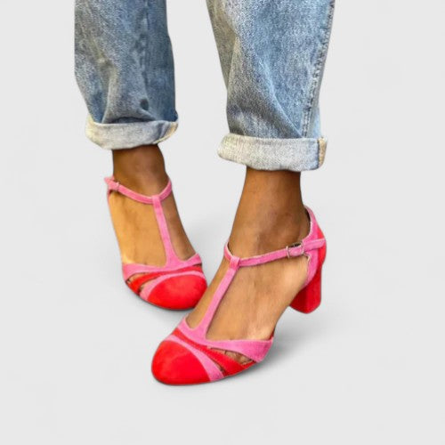 Joanna | Moderna Stängda Tå T-Strap Klackar