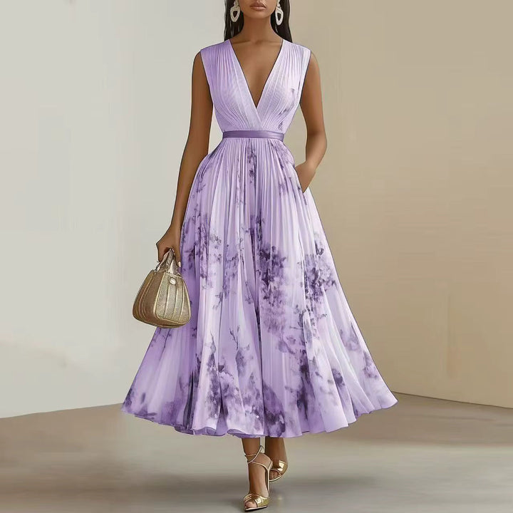 Alexia | Elegant Plisserad Maxi V-ringad Klänning