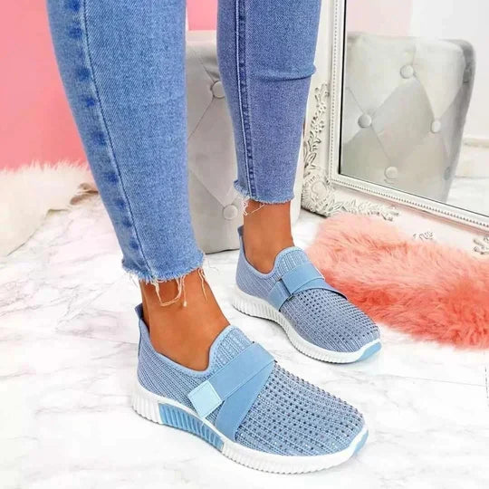 Dam Slip-On Sneakers med Stretch och Vit Sula